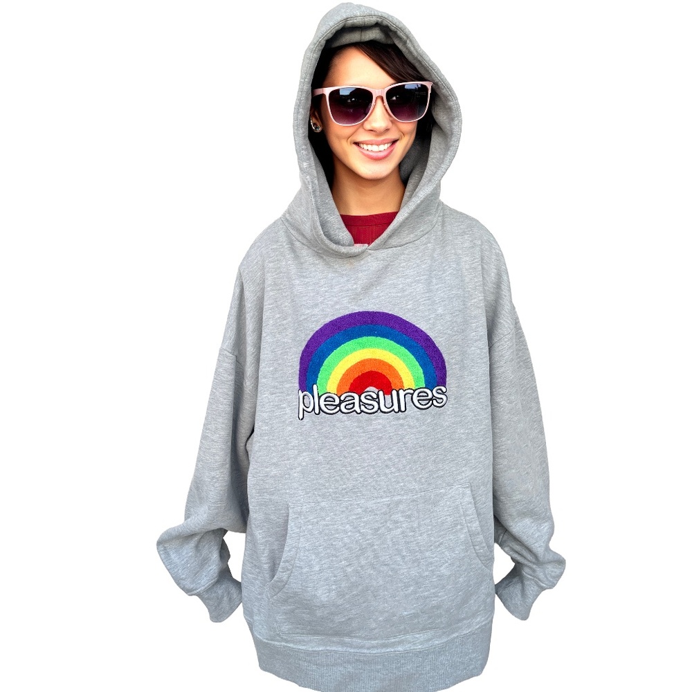 ✨PLEASURES "GOOD TIME" RAINBOW HOODIE ✨